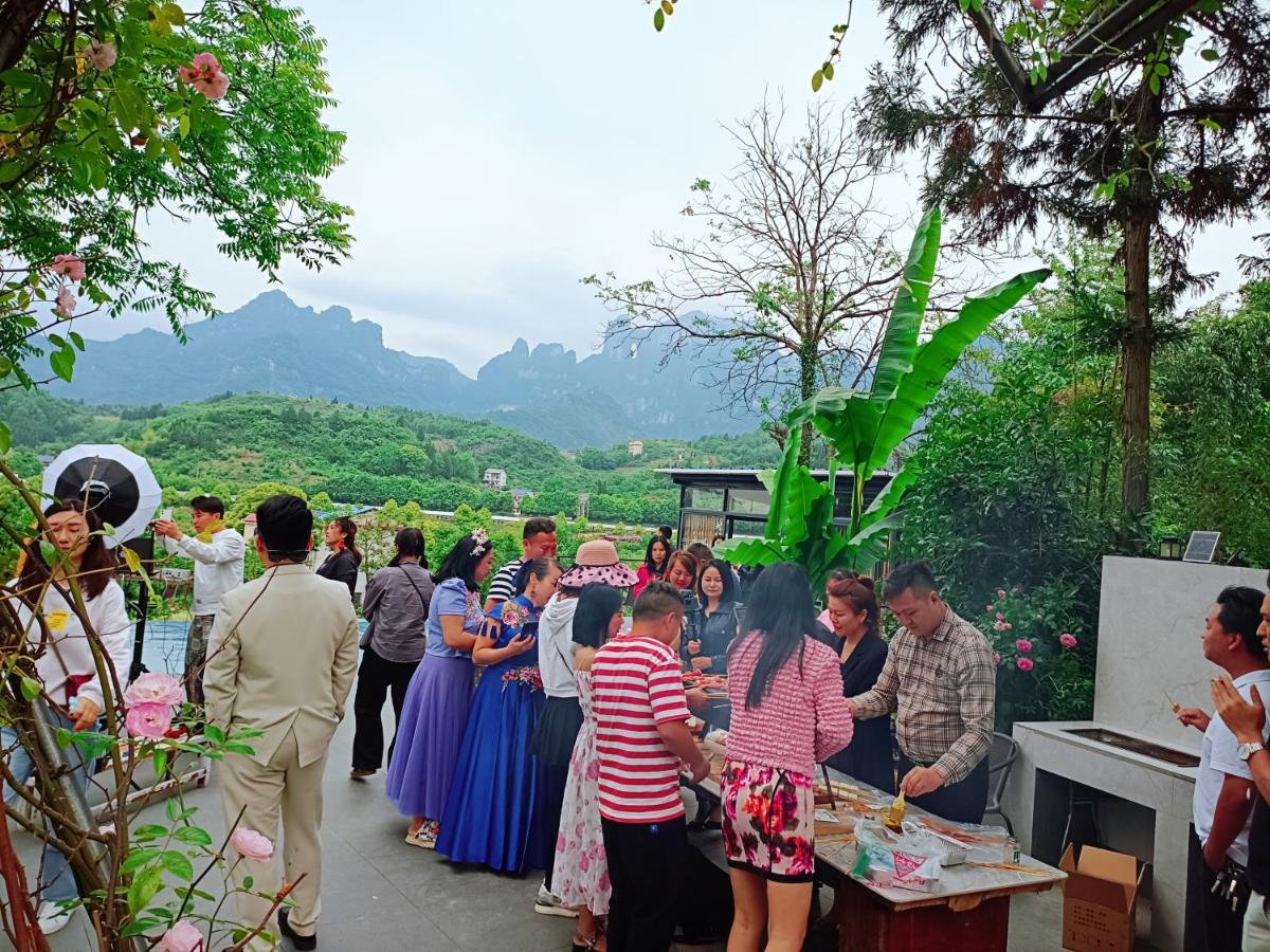 Tujia Folk Houses Zhangjiajie Exterior foto